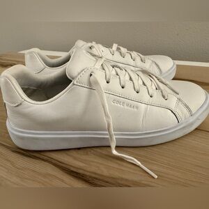 Cole Haan White Grand Crosscourt Sneakers Womens  Sz 9